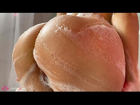 ❤️ Morena masturba o coño cun vibrador ata un orgasmo intenso na ducha ️ Porno fb a nós gl.moresexmovies.ru ❌